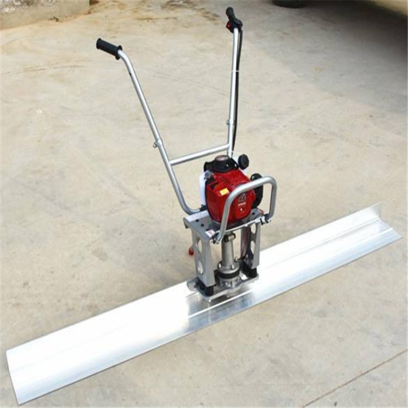 Concrete Vibrator - Petrol Concrete Vibrating Screed Floor Leveling